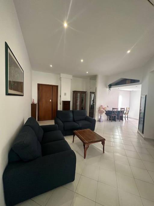 Apartamento Centocelle, Metro C Luminoso Quadrilocale Roma Exterior foto